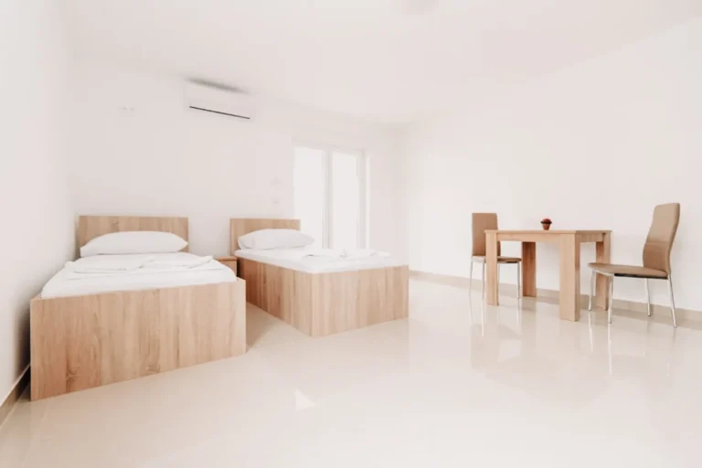 Standard Apartments (2)